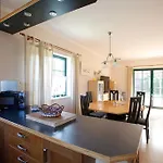 Casa de Férias Trollhus - Grosses Familienfreundliches *