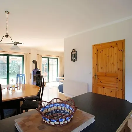 Trollhus - Grosses Familienfreundliches *