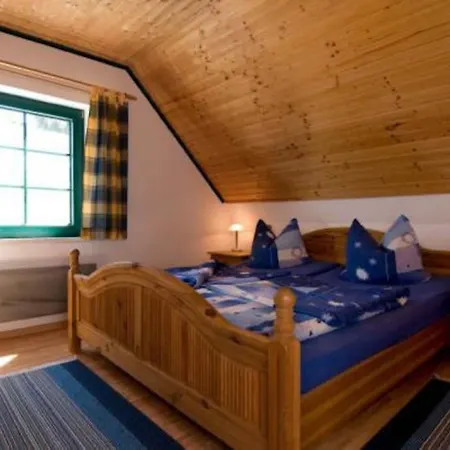 Nyaraló Trollhus - Grosses Familienfreundliches